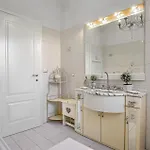 Διαμέρισμα Cozy In