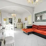 Διαμέρισμα Cozy In *