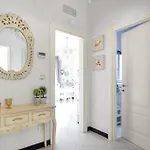 Διαμέρισμα Cozy In
