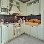 Διαμέρισμα Cozy In *
